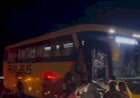 ONIBUS DA REAL BUS COLIDE COM FIAT STRADA NA BR -412 EM TREVO DE ACESSO A GURJÃO