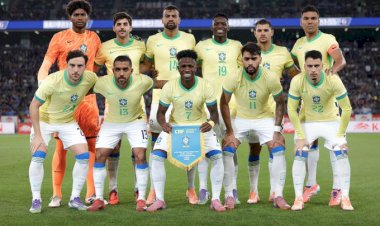 Brasil sofre virada e perde do Japão pela primeira vez na história