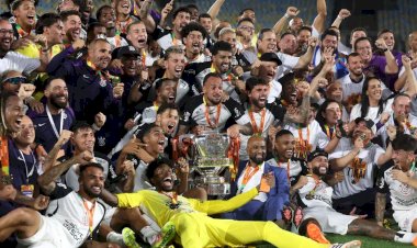 Corinthians vence Vasco e conquista tetracampeonato da Copa do Brasil