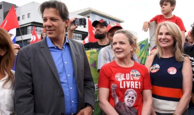Gleisi, Haddad, Tebet: 17 ministros devem deixar o governo Lula por causa das eleições