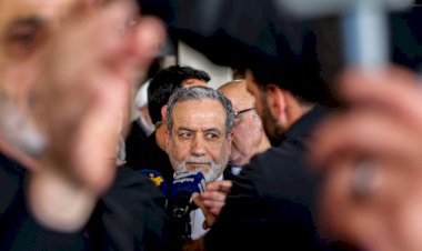 Sob pressão de Trump, Irã autoriza negociações nucleares com os EUA