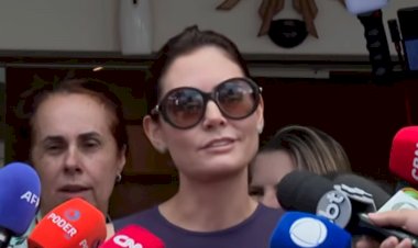 Michelle volta a criticar Ciro e mostra vídeo em que ele chama Bolsonaro de ‘jumento’