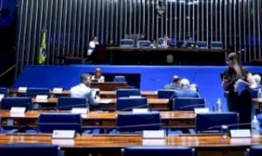 Senado aprova PEC dos agentes de saúde em 2º turno e governo fala em acionar STF