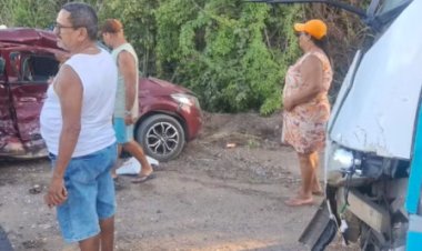 Duas pessoas morrem após acidente entre carro e ônibus, no Litoral Sul da PB