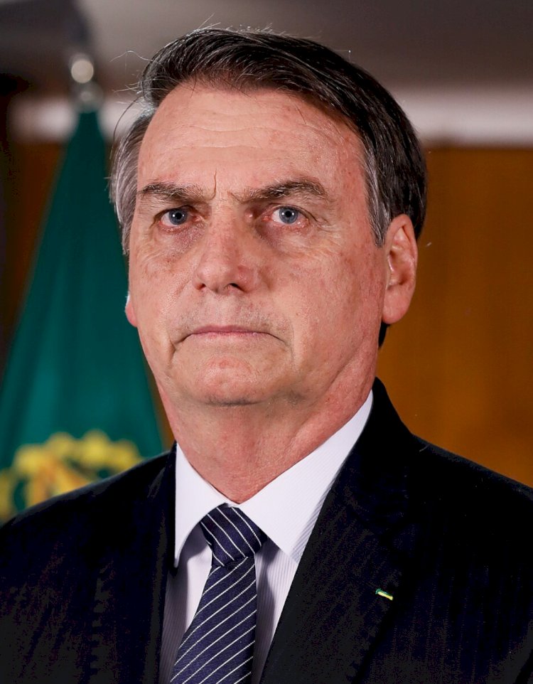 Bolsonaro recebe alta hospitalar; laudo aponta câncer de pele