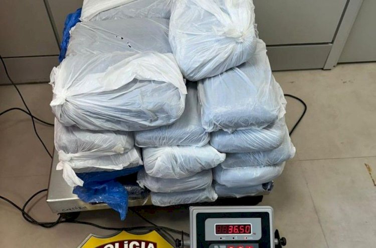 Mulher é presa com mais de 36 kg de maconha no Aeroporto Castro Pinto