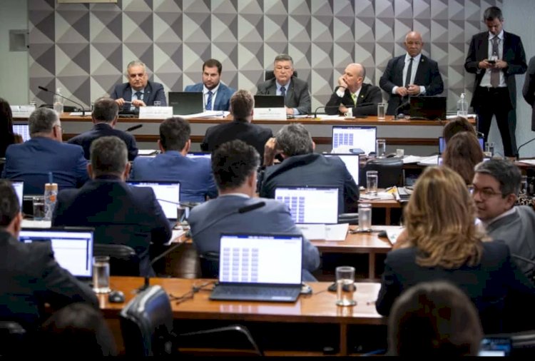 CPMI do INSS rejeita convocar Frei Chico e não vota sigilo de Lupi