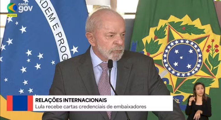 Em meio a tensões entre Maduro e Trump, Lula diz que intervenções estrangeiras podem causar 'danos maiores'