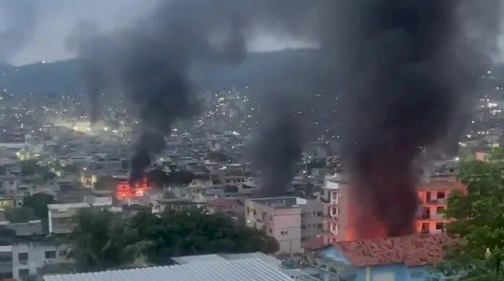 RJ: Megaoperação com mais de 2 mil policiais toma Alemão e Penha