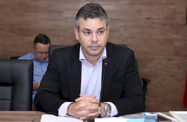 TRE-PB mantém cassação de prefeito de Cabedelo e determina novas Eleições; Vitor Hugo se torna inelegível
