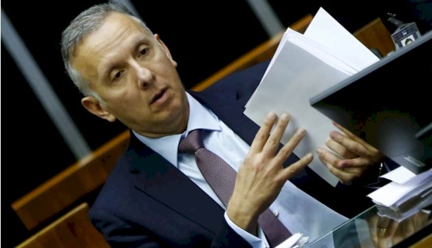 Deputado do PP empregou “funcionária fantasma”, mas é poupado pelo TCU