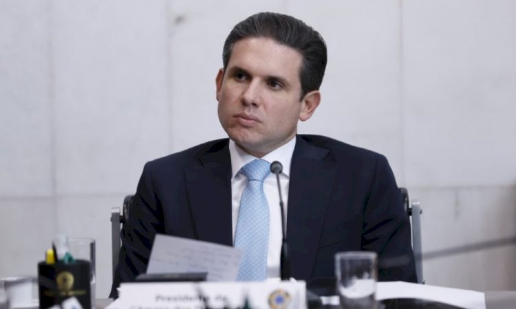 Motta diz que Brasil está pronto para acabar com escala 6×1