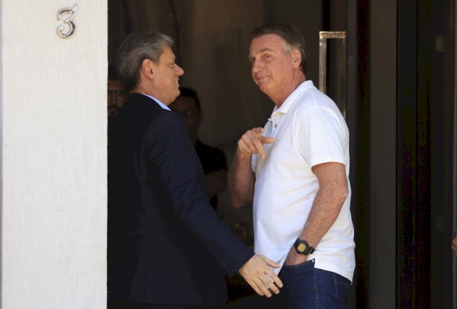 A conversa entre Tarcísio e Bolsonaro que ajudou a definir a reeleição