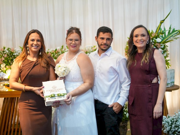 Projeto Fortalecendo Laços celebra união de 38 casais em cerimônia coletiva em Esperança