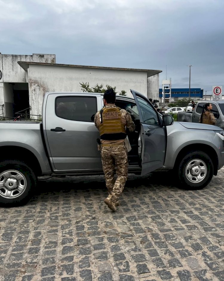 Delegado da Polícia Civil é preso em operação contra tráfico de drogas em João Pessoa
