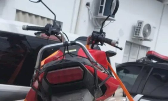 Polícia recupera moto roubada horas após o crime em Campina Grande